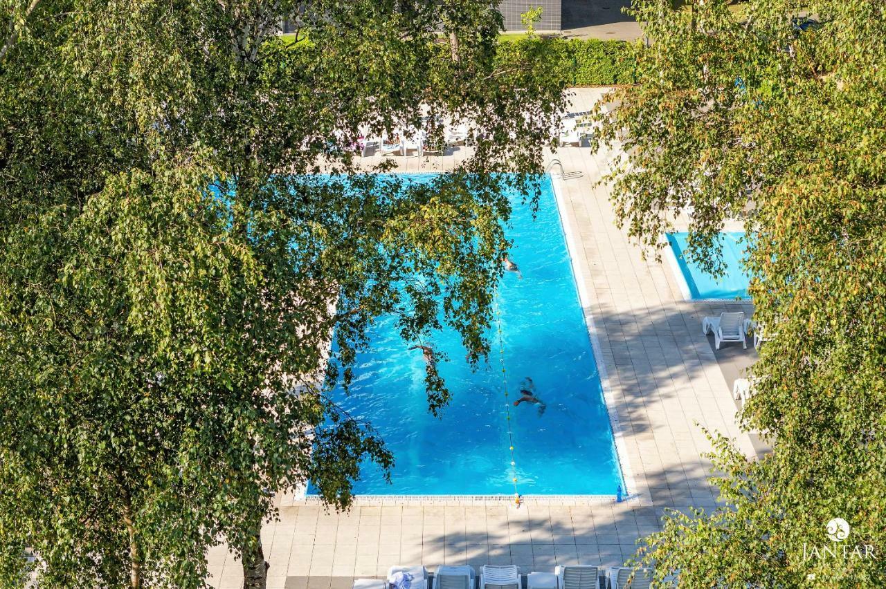 Jantar Apartamenty - Family Vacation Polanki Колобжег Экстерьер фото